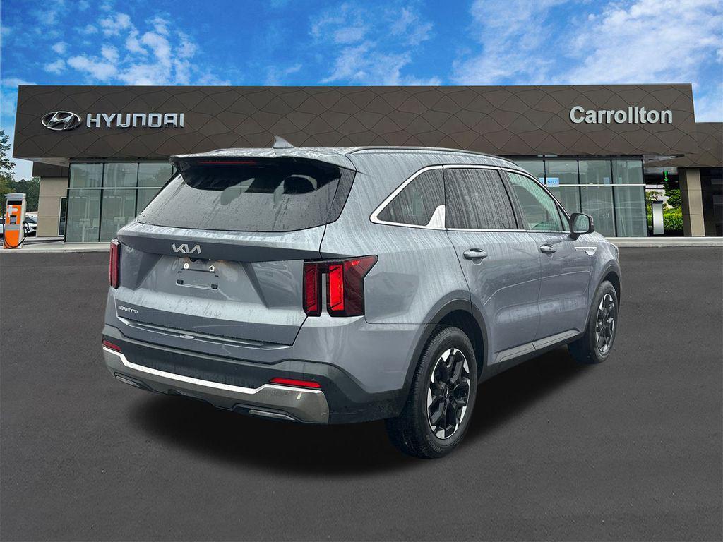used 2024 Kia Sorento car, priced at $24,920