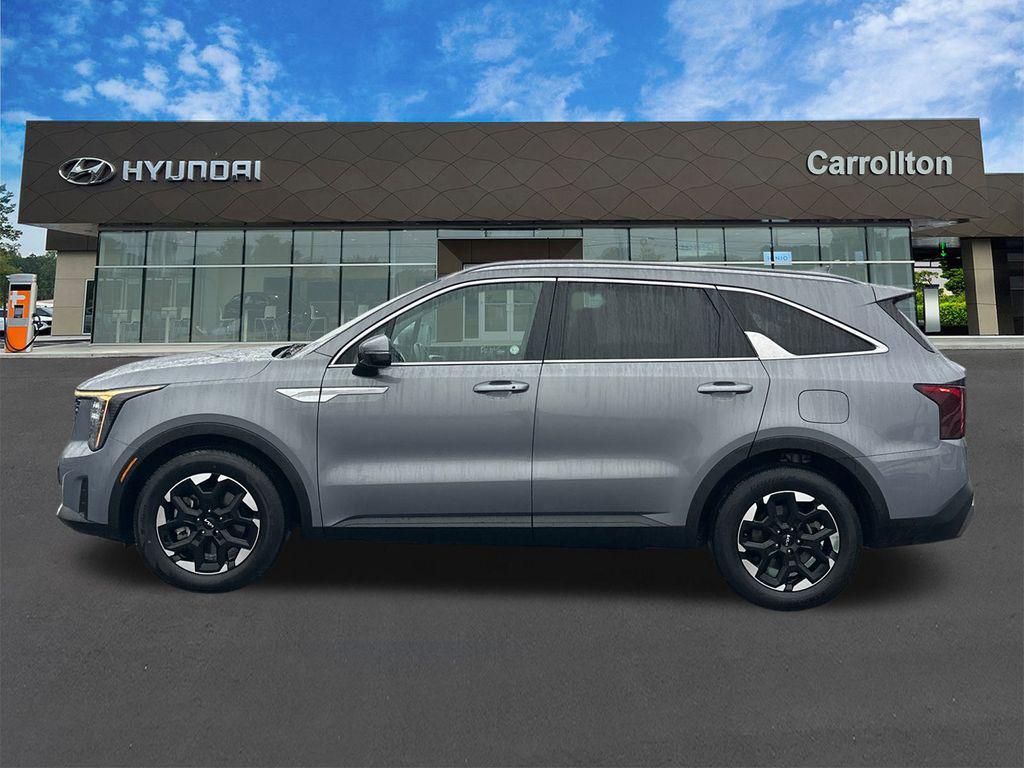 used 2024 Kia Sorento car, priced at $24,920