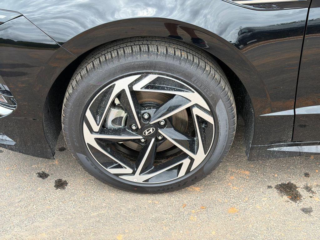 new 2026 Hyundai Sonata car, priced at $28,718