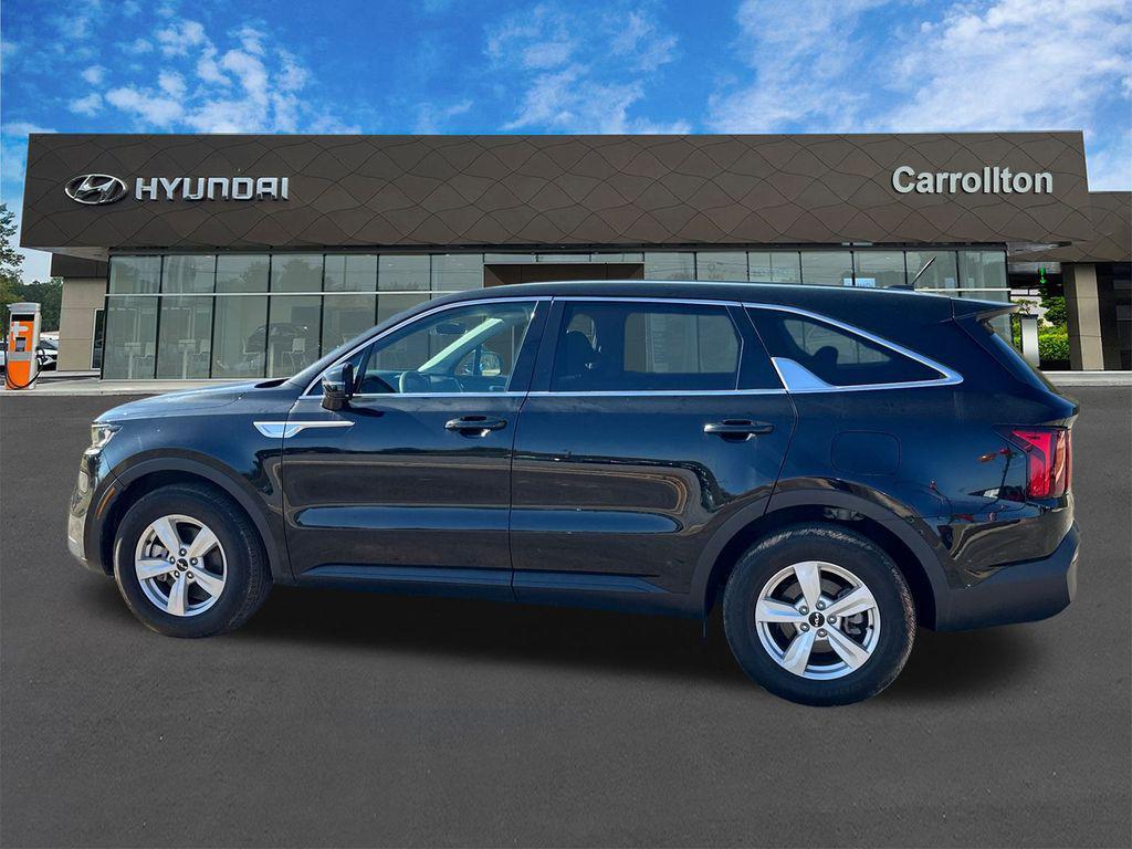 used 2023 Kia Sorento car, priced at $21,260