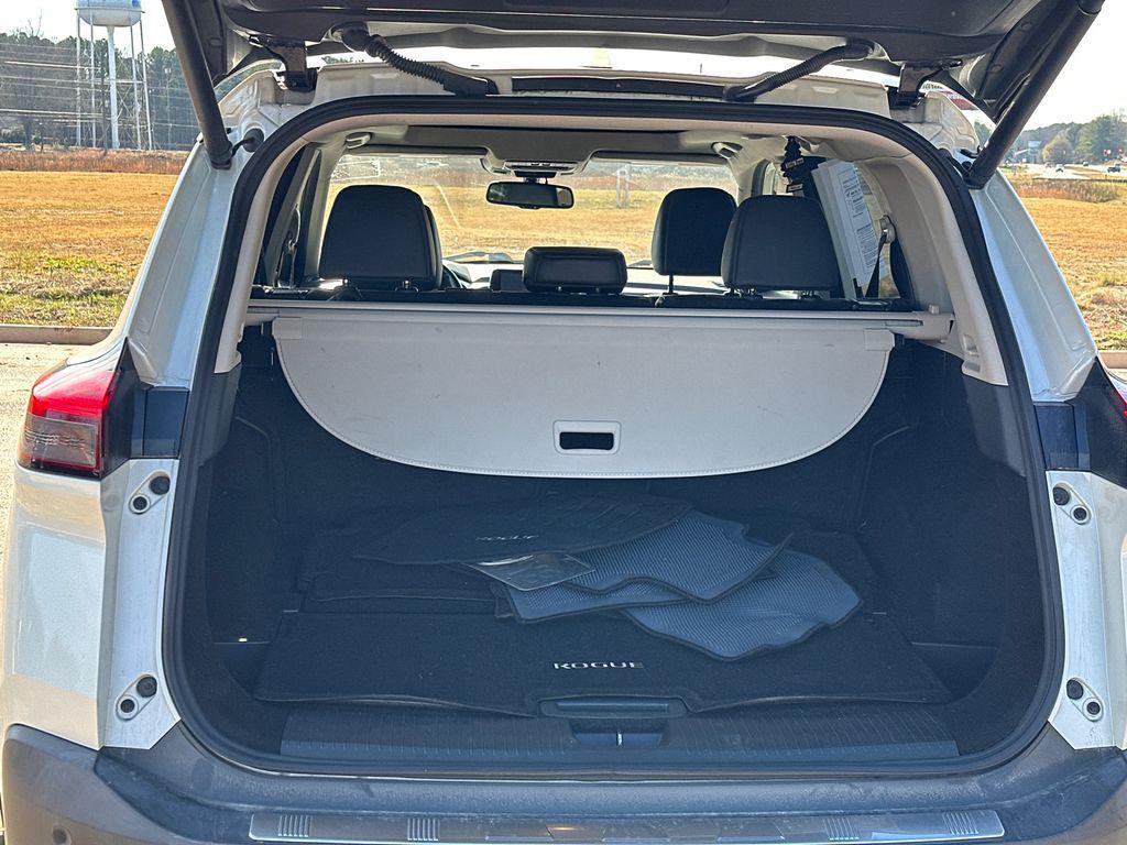 used 2021 Nissan Rogue car, priced at $19,960