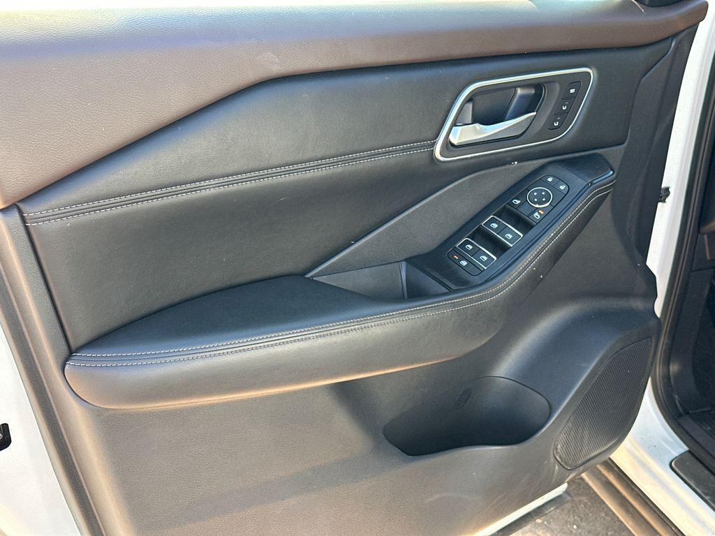 used 2021 Nissan Rogue car, priced at $19,960