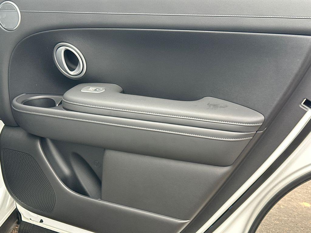 new 2026 Hyundai Palisade Hybrid car, priced at $46,337