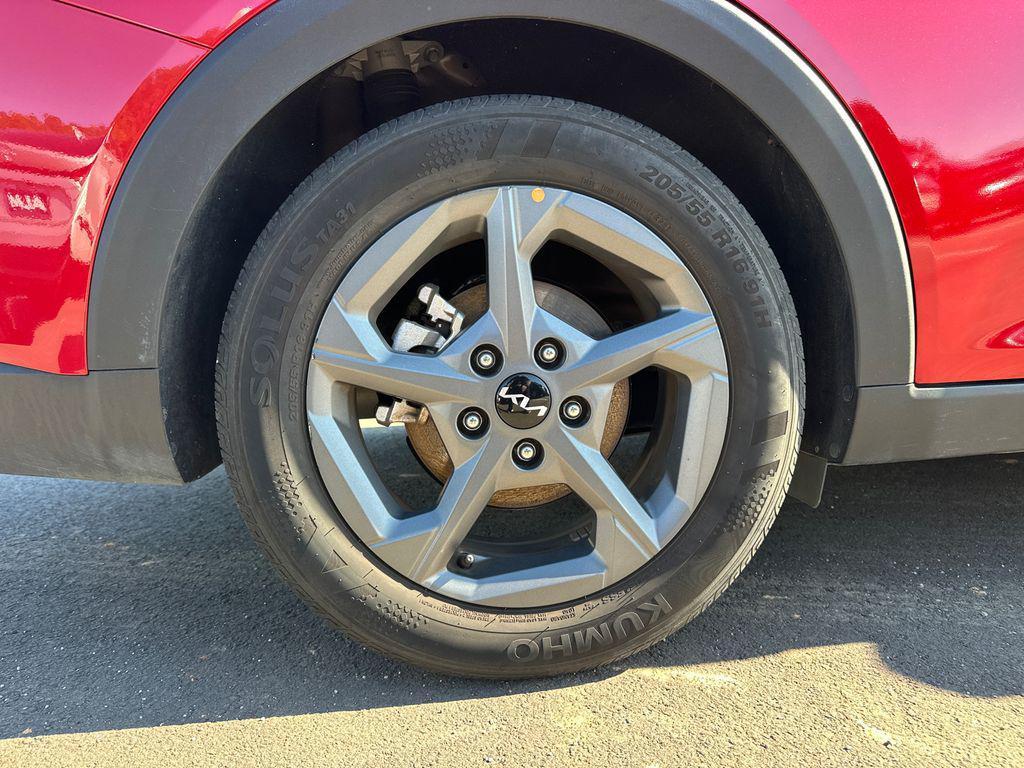 used 2025 Kia K4 car, priced at $19,920