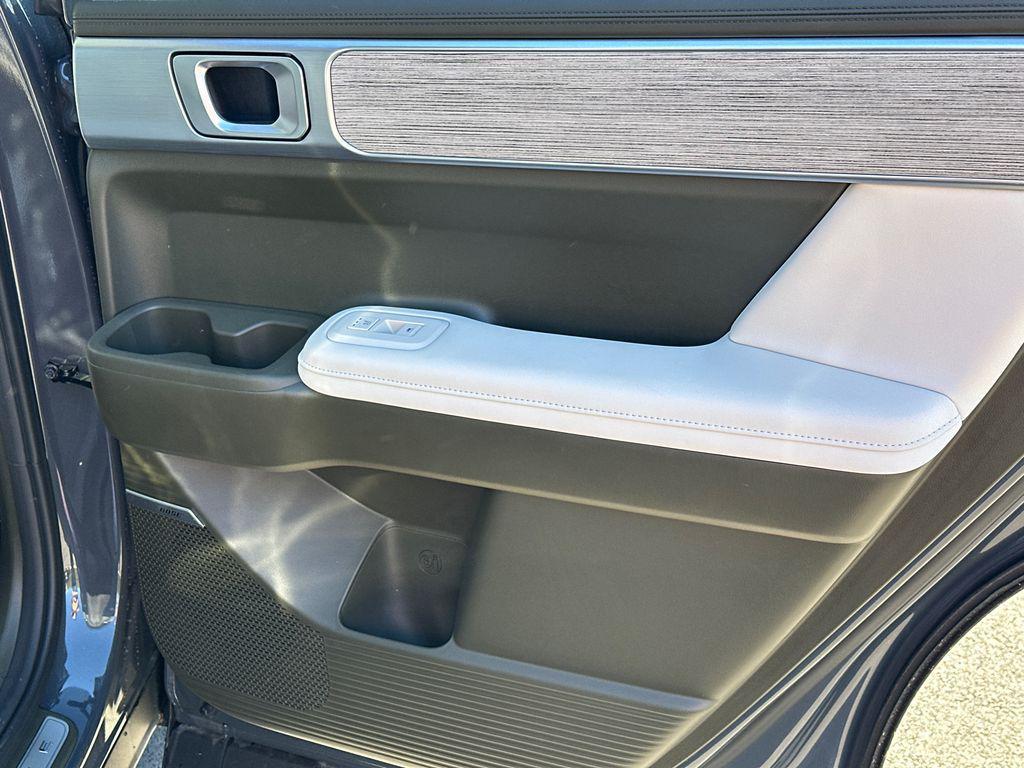 new 2025 Hyundai Santa Fe car, priced at $41,080