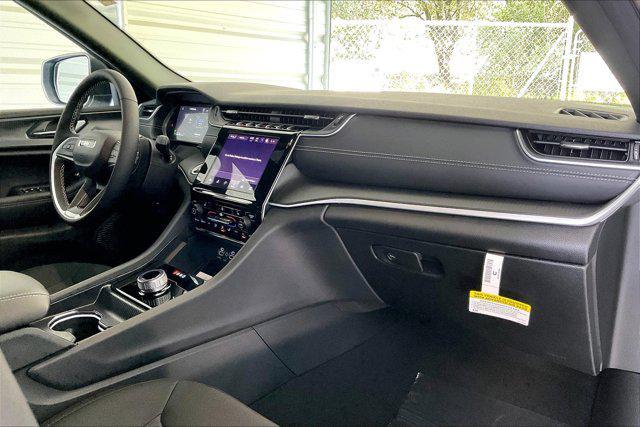 new 2025 Jeep Grand Cherokee L car, priced at $41,825