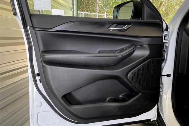 new 2025 Jeep Grand Cherokee L car, priced at $41,825