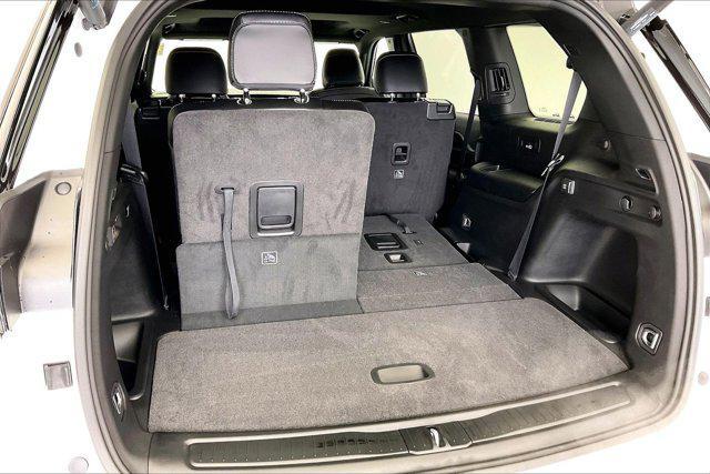 new 2025 Jeep Grand Cherokee L car, priced at $48,135