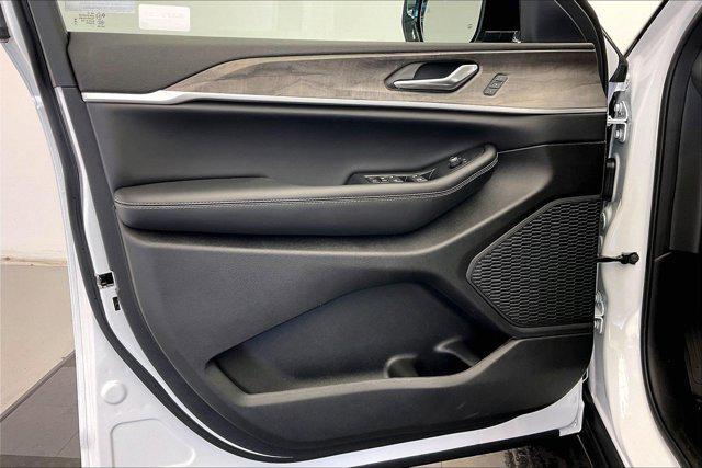 new 2025 Jeep Grand Cherokee L car, priced at $55,240