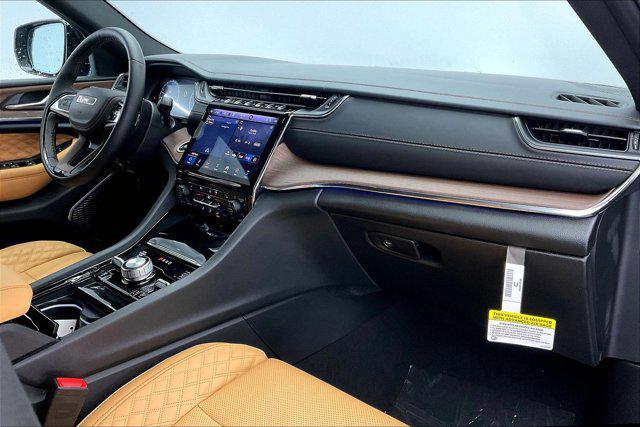 new 2025 Jeep Grand Cherokee L car, priced at $65,675