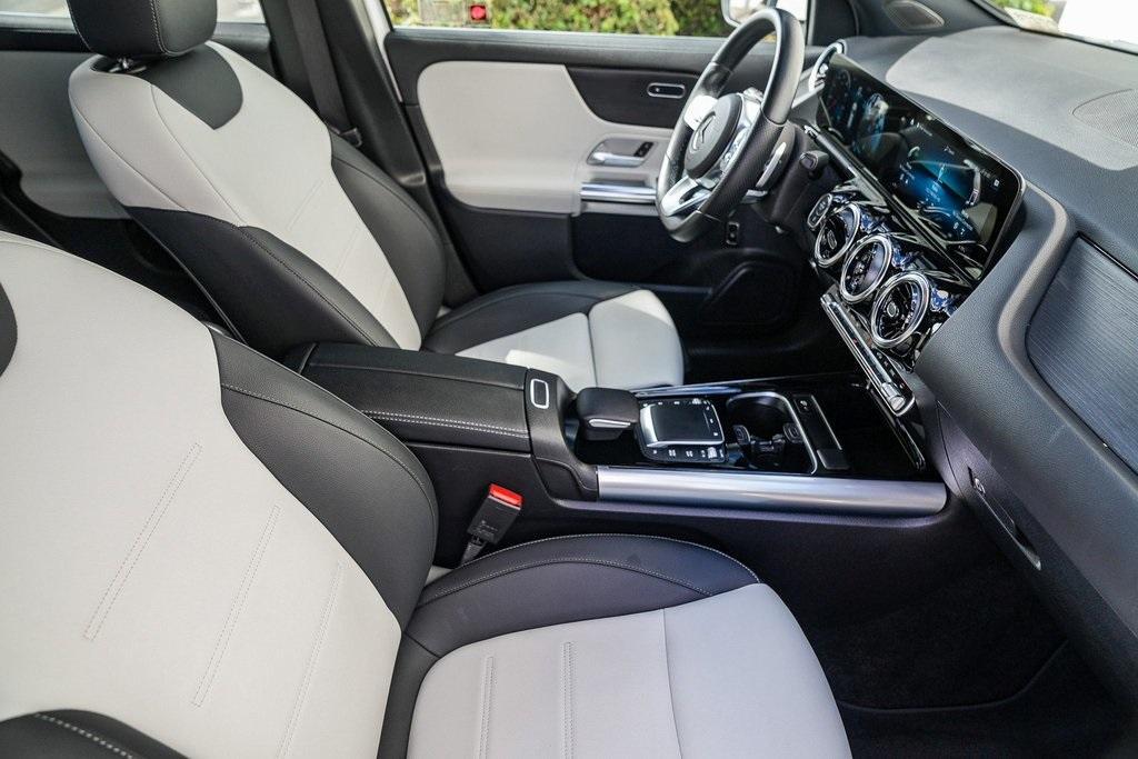 used 2022 Mercedes-Benz GLA 250 car, priced at $26,500