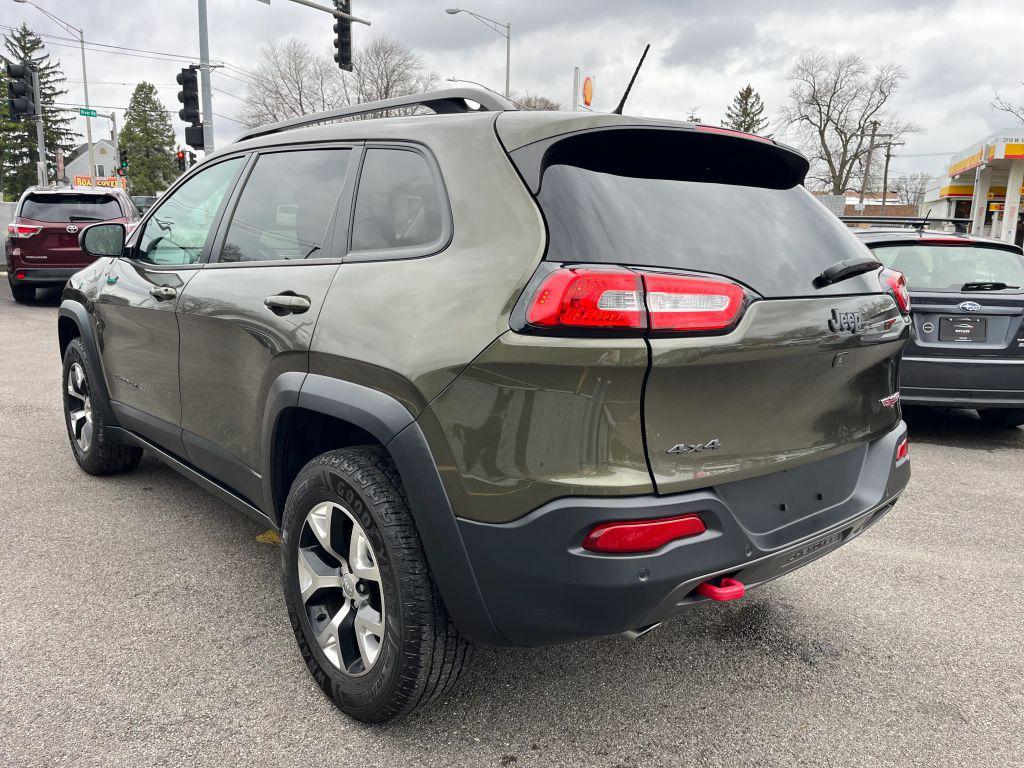 used 2015 Jeep Cherokee car, priced at $12,500