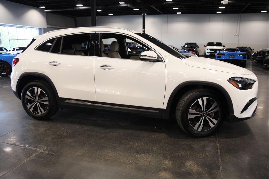 used 2024 Mercedes-Benz GLA 250 car, priced at $33,698