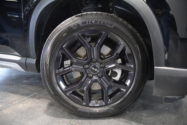 used 2025 Honda Pilot car, priced at $46,900