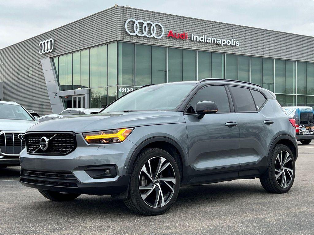 used 2019 Volvo XC40 car, priced at $20,600