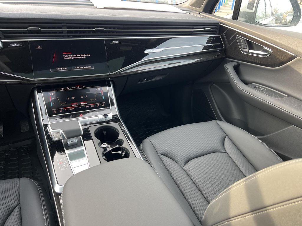 new 2026 Audi Q7 car, priced at $78,410