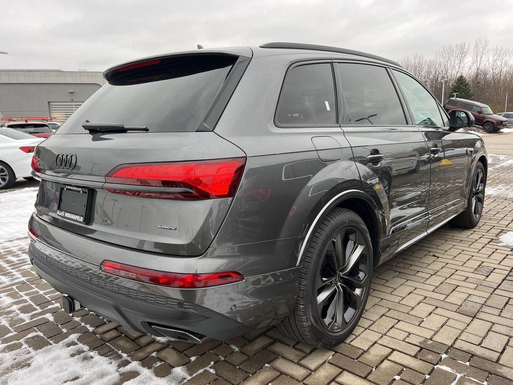 new 2026 Audi Q7 car, priced at $78,445
