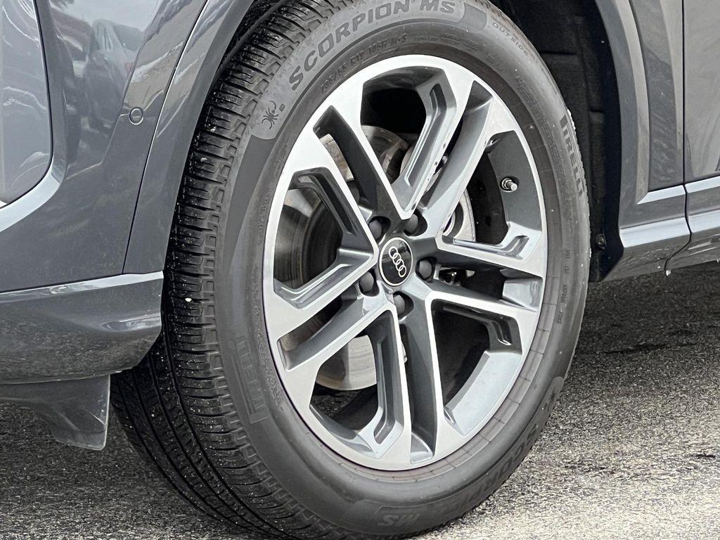 used 2025 Audi Q5 car, priced at $49,300