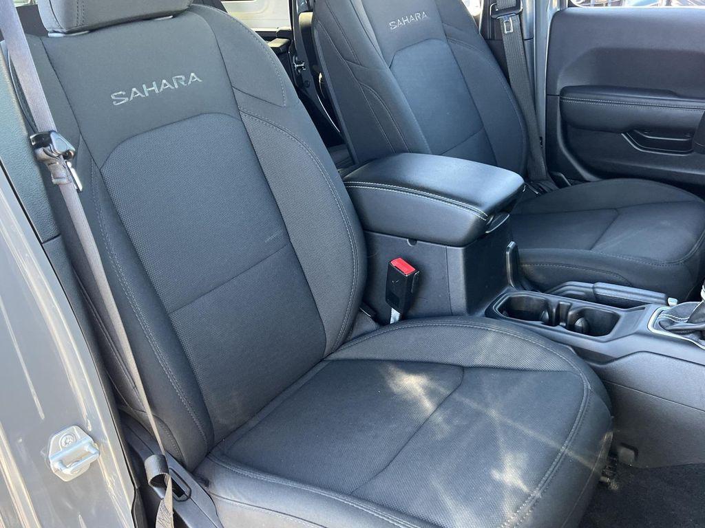 used 2021 Jeep Wrangler Unlimited car, priced at $29,000