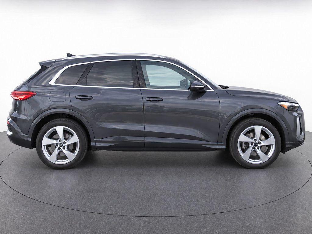 used 2025 Audi Q5 car, priced at $45,050