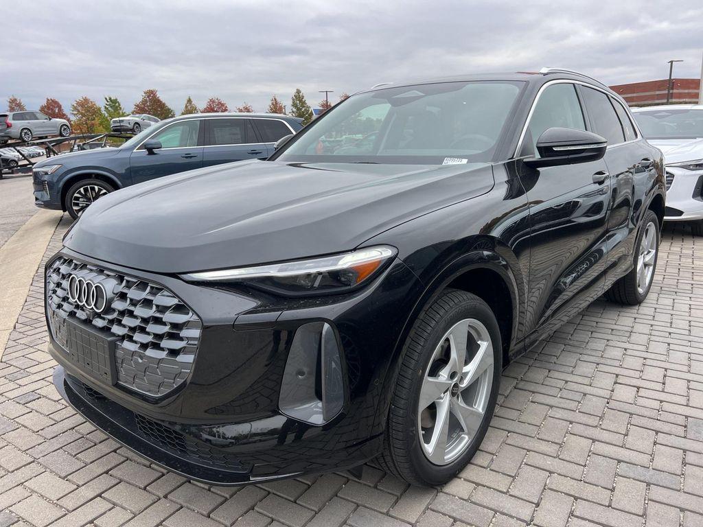 new 2025 Audi Q5 car, priced at $57,926