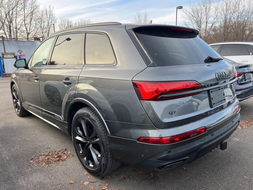 new 2026 Audi Q7 car, priced at $78,890