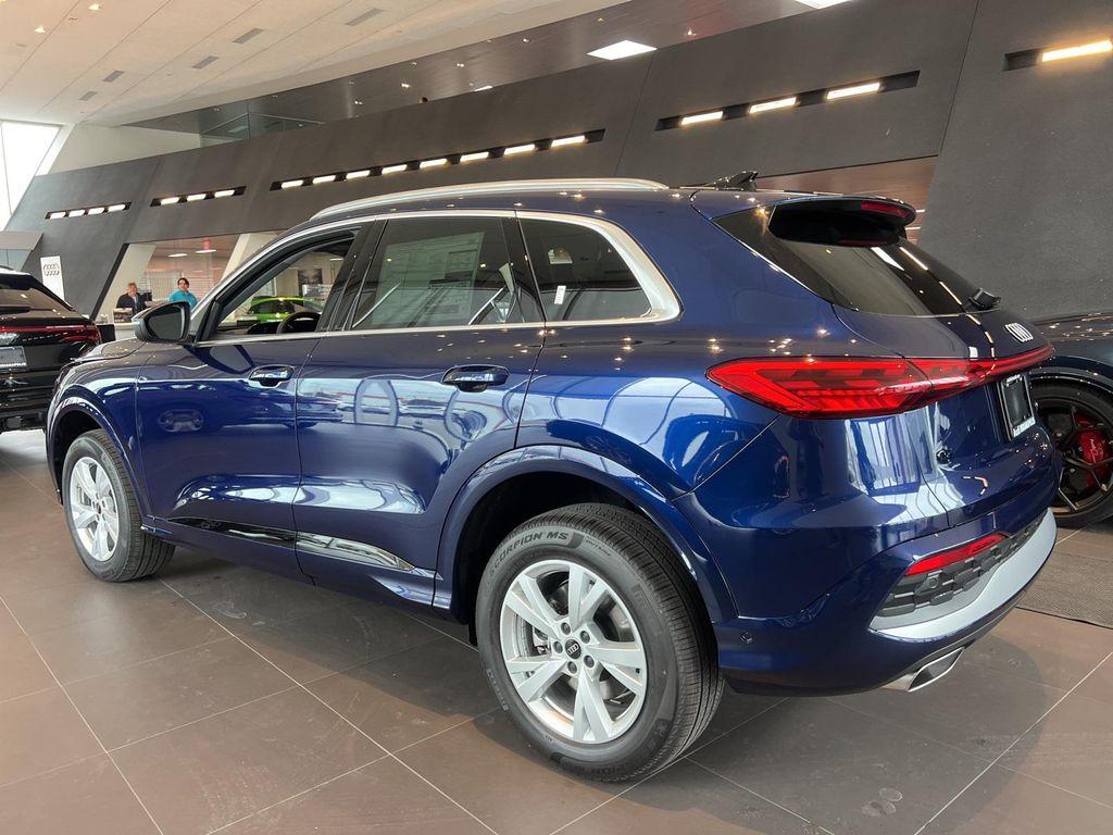 new 2025 Audi Q5 car, priced at $54,325