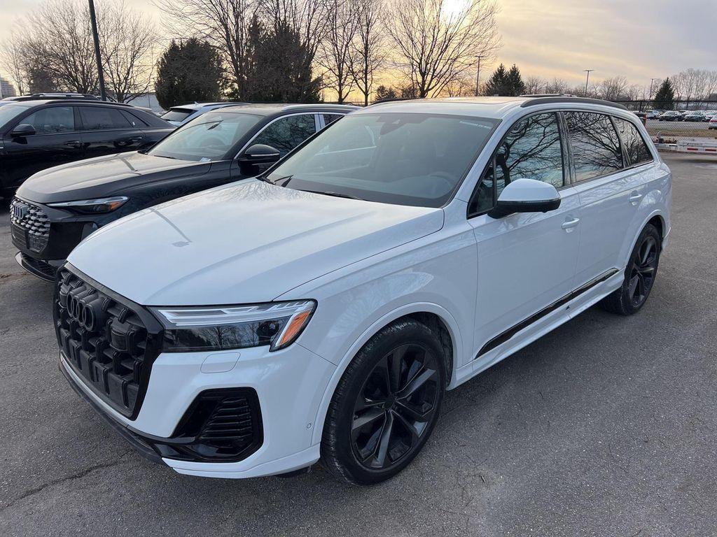new 2026 Audi Q7 car, priced at $79,005