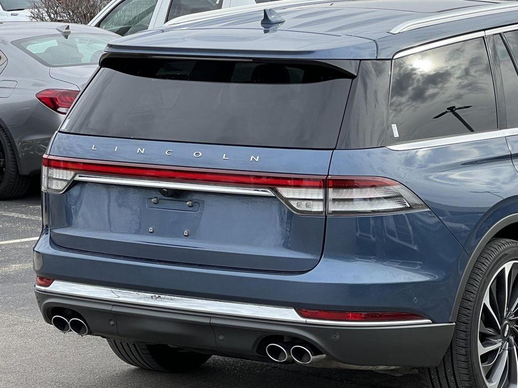 used 2020 Lincoln Aviator car, priced at $26,500