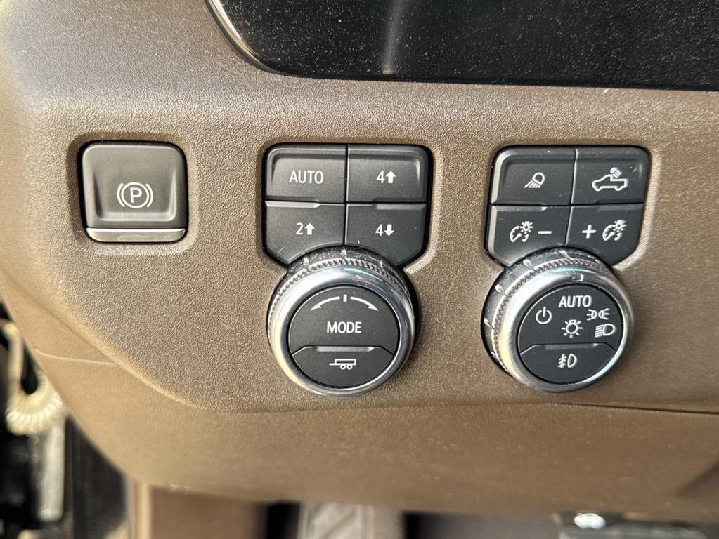 used 2023 GMC Sierra 1500 car, priced at $40,750