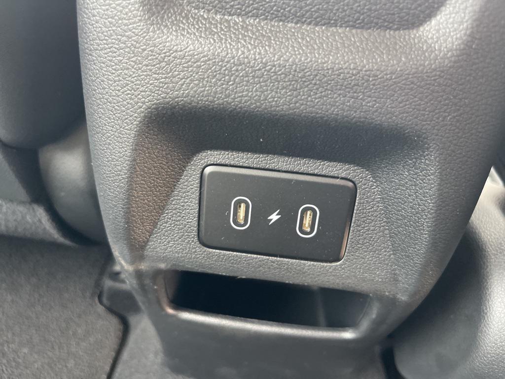 new 2025 Hyundai Venue car, priced at $22,911