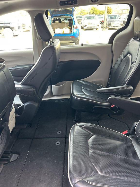 used 2023 Chrysler Pacifica car, priced at $25,888