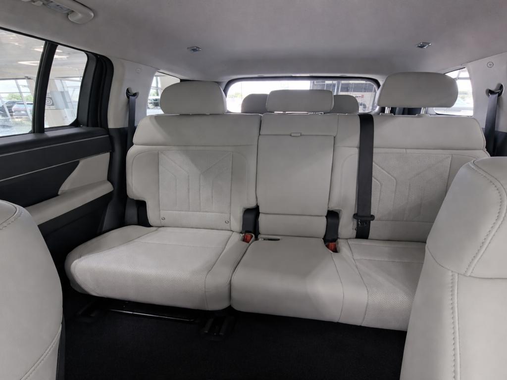 new 2026 Hyundai Santa Fe car, priced at $40,804