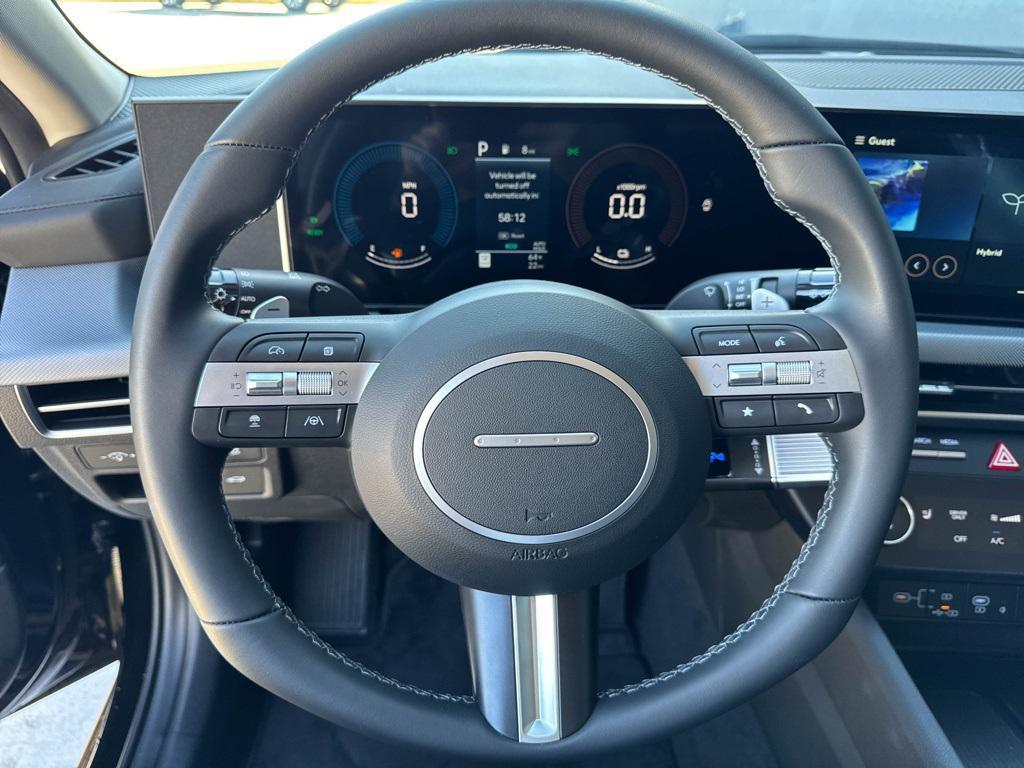 new 2025 Hyundai Sonata Hybrid car, priced at $28,043