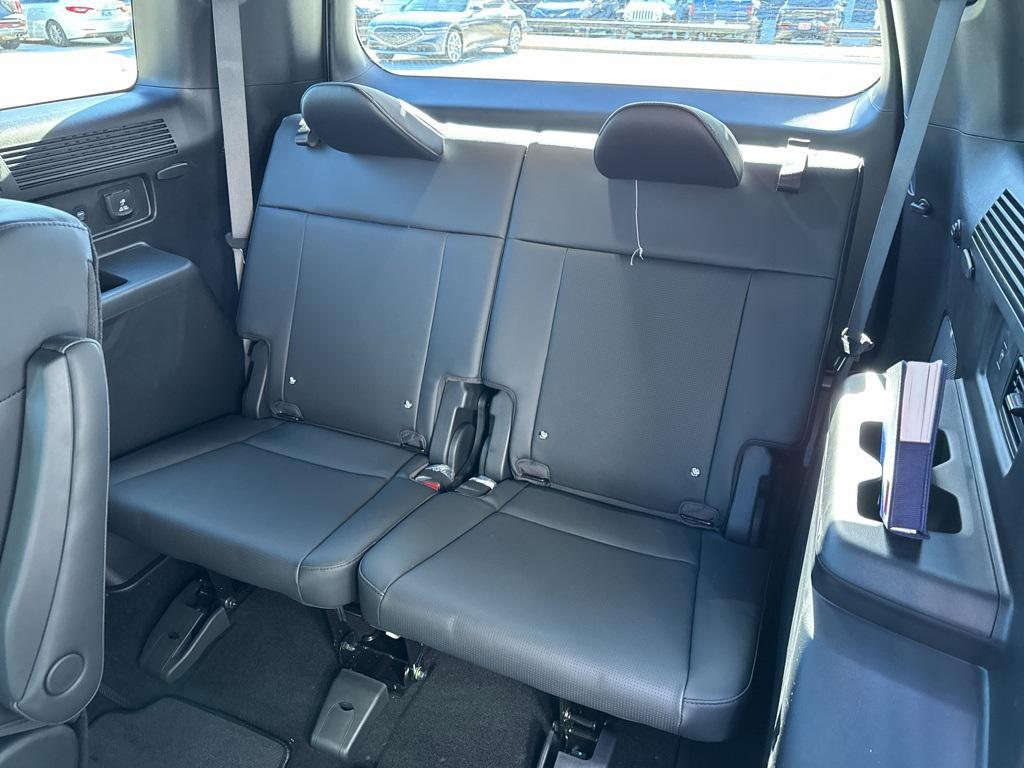 new 2026 Hyundai SANTA FE HEV car, priced at $50,326