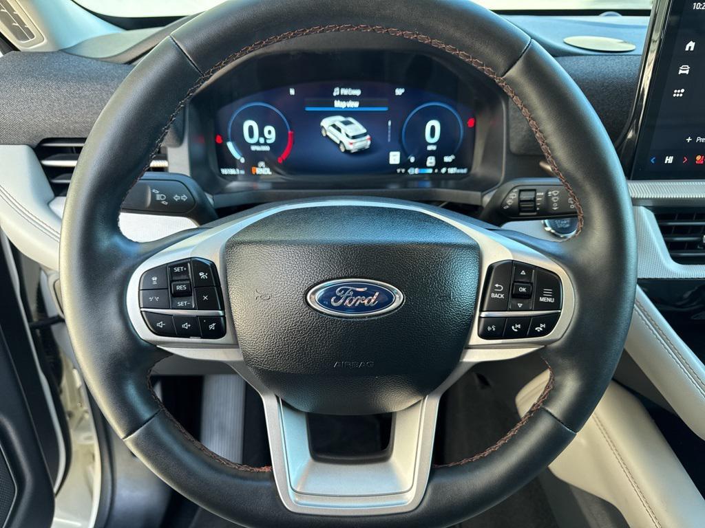 used 2025 Ford Explorer car, priced at $33,000