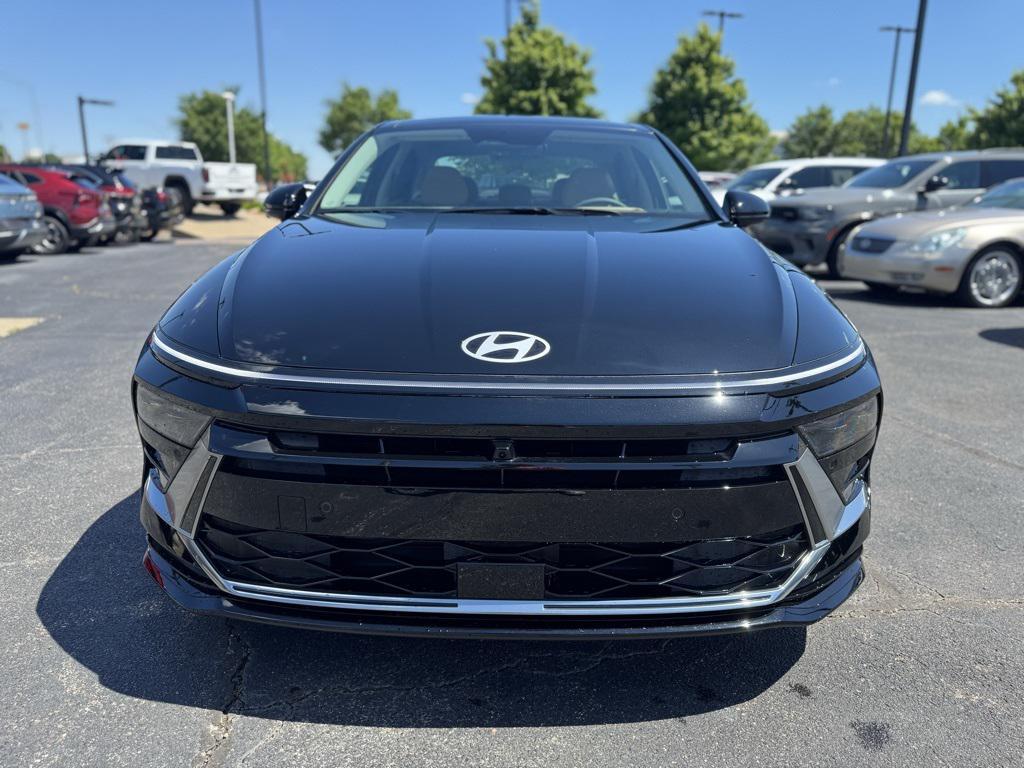 new 2025 Hyundai Sonata Hybrid car, priced at $34,149