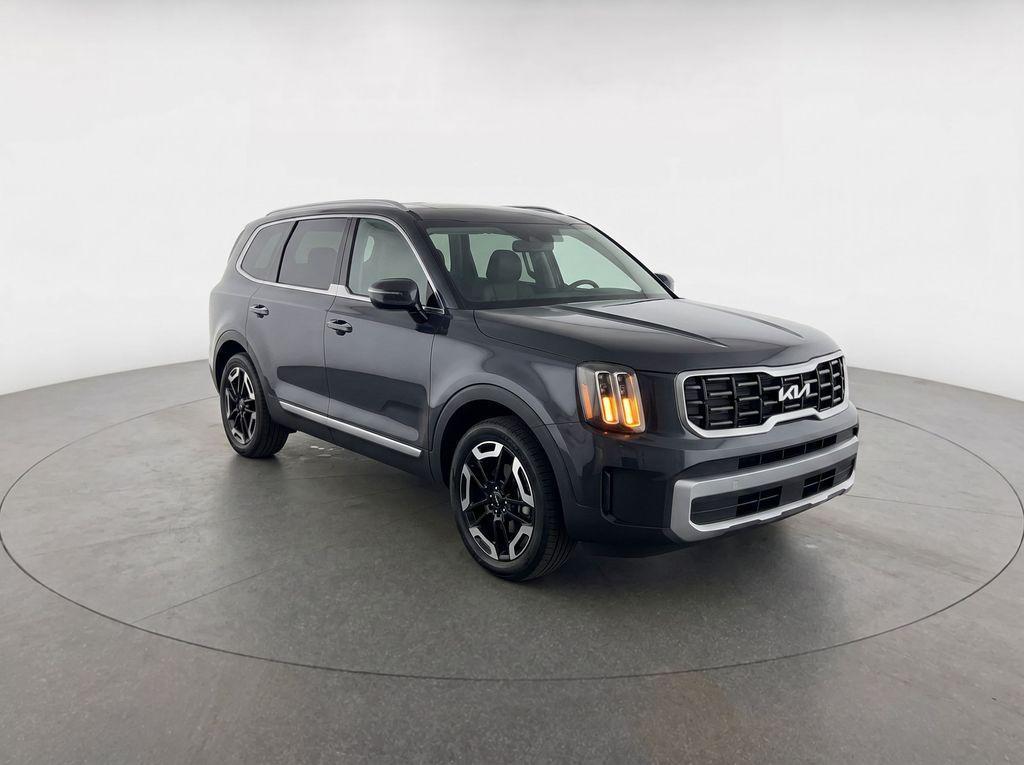 used 2025 Kia Telluride car, priced at $33,341