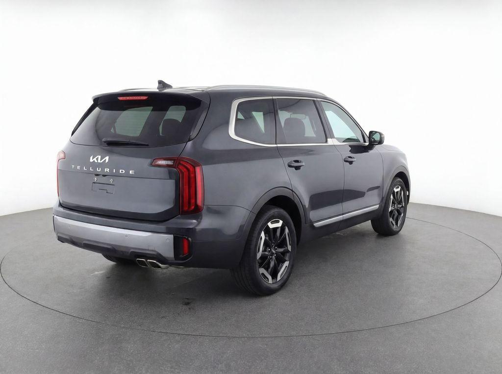 used 2025 Kia Telluride car, priced at $33,341