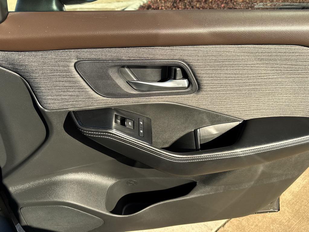 used 2023 Nissan Rogue car, priced at $19,250