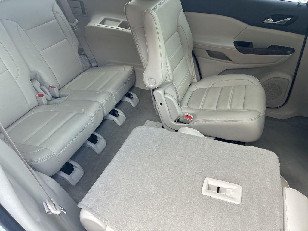 used 2023 GMC Acadia car, priced at $33,411