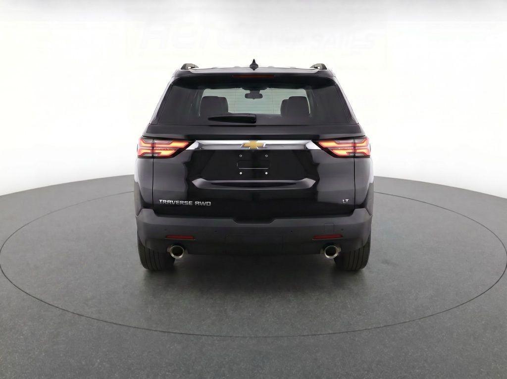 used 2023 Chevrolet Traverse car, priced at $24,545