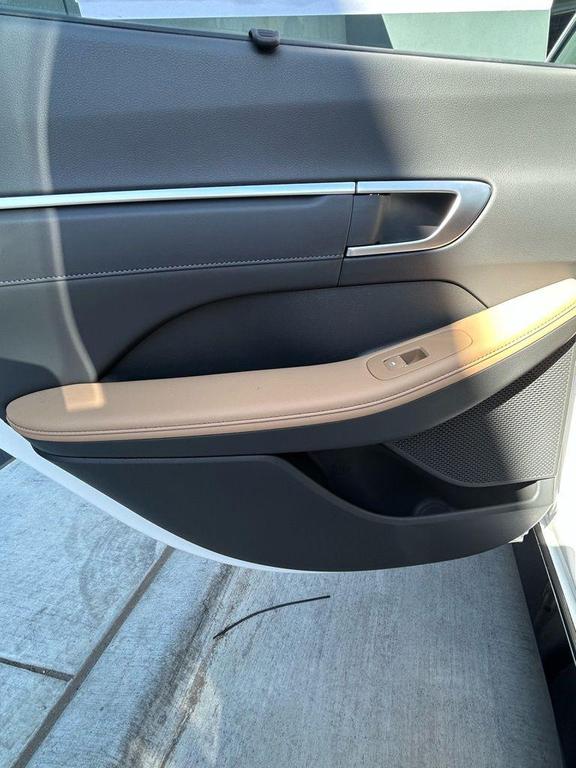 new 2026 Hyundai Sonata Hybrid car, priced at $39,560