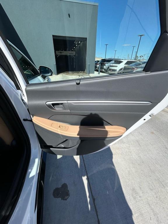 new 2026 Hyundai Sonata Hybrid car, priced at $35,810