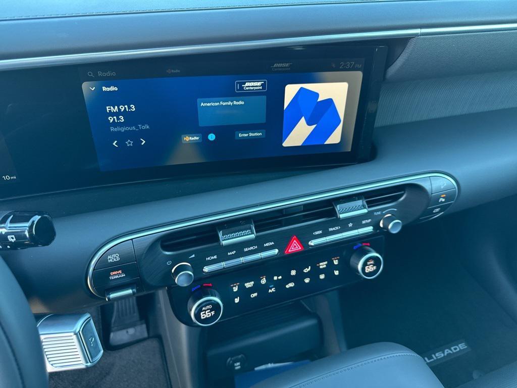 new 2026 Hyundai Palisade Hybrid car, priced at $59,392