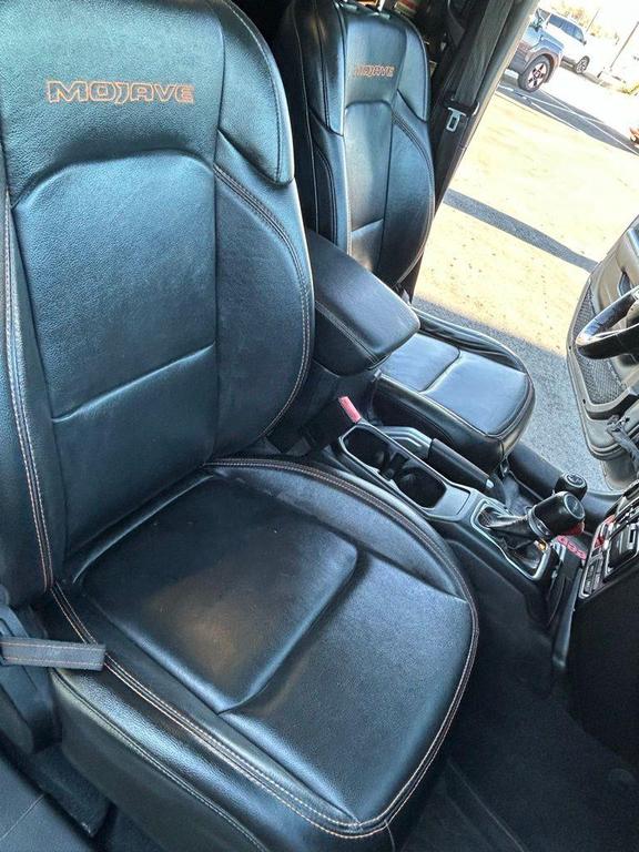 used 2022 Jeep Gladiator car, priced at $32,369