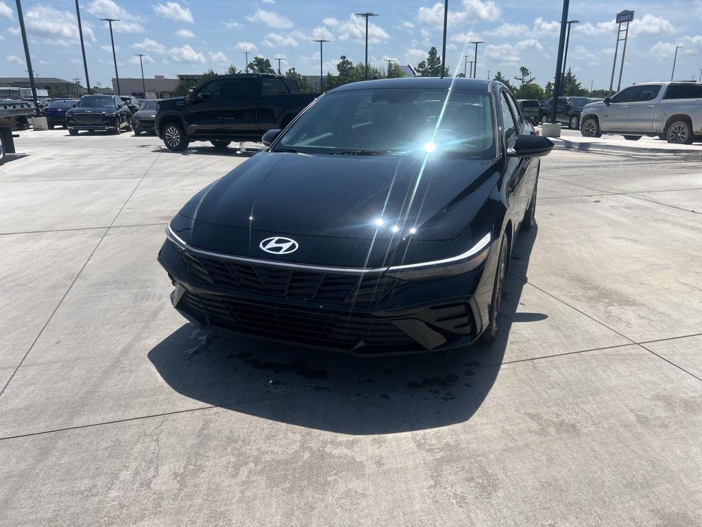 new 2025 Hyundai ELANTRA HEV car, priced at $23,583
