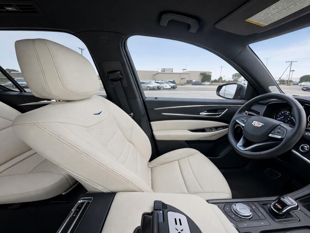 used 2023 Cadillac XT6 car, priced at $31,350