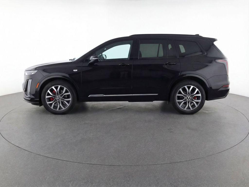 used 2023 Cadillac XT6 car, priced at $31,350