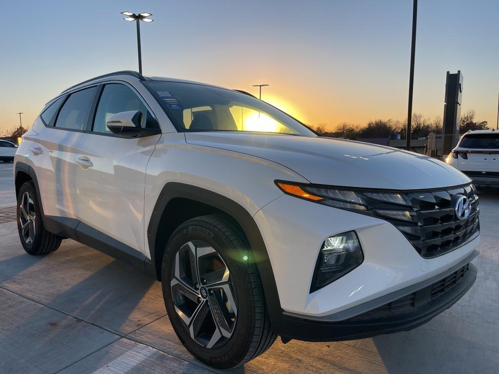 new 2024 Hyundai TUCSON Hybrid car, priced at $32,950